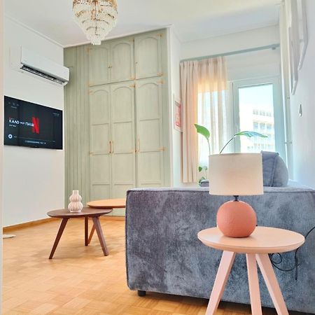 Stylish Artistic Flat With View, Three Min To Metro Apartman Athén Kültér fotó