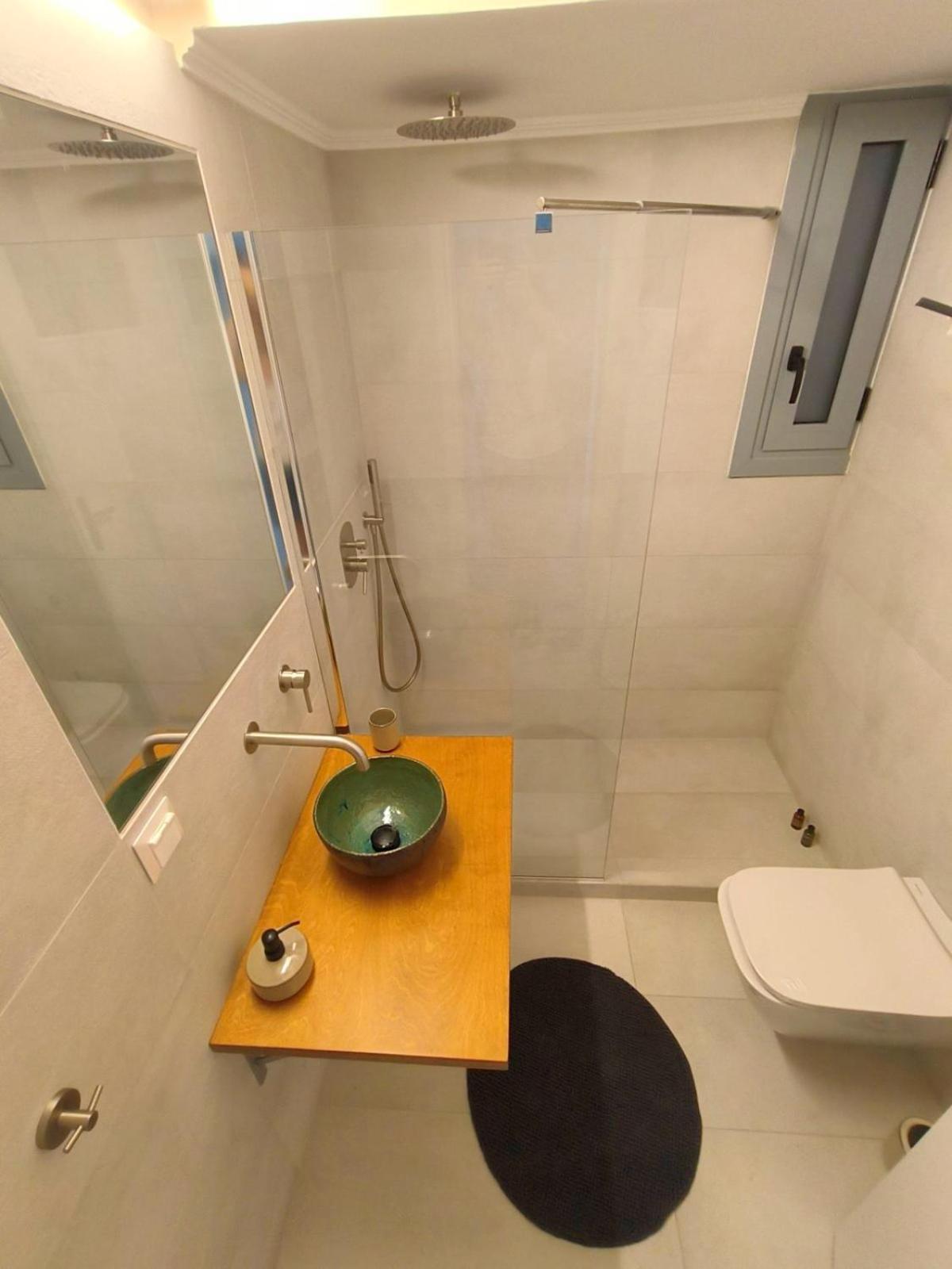 Stylish Artistic Flat With View, Three Min To Metro Apartman Athén Kültér fotó